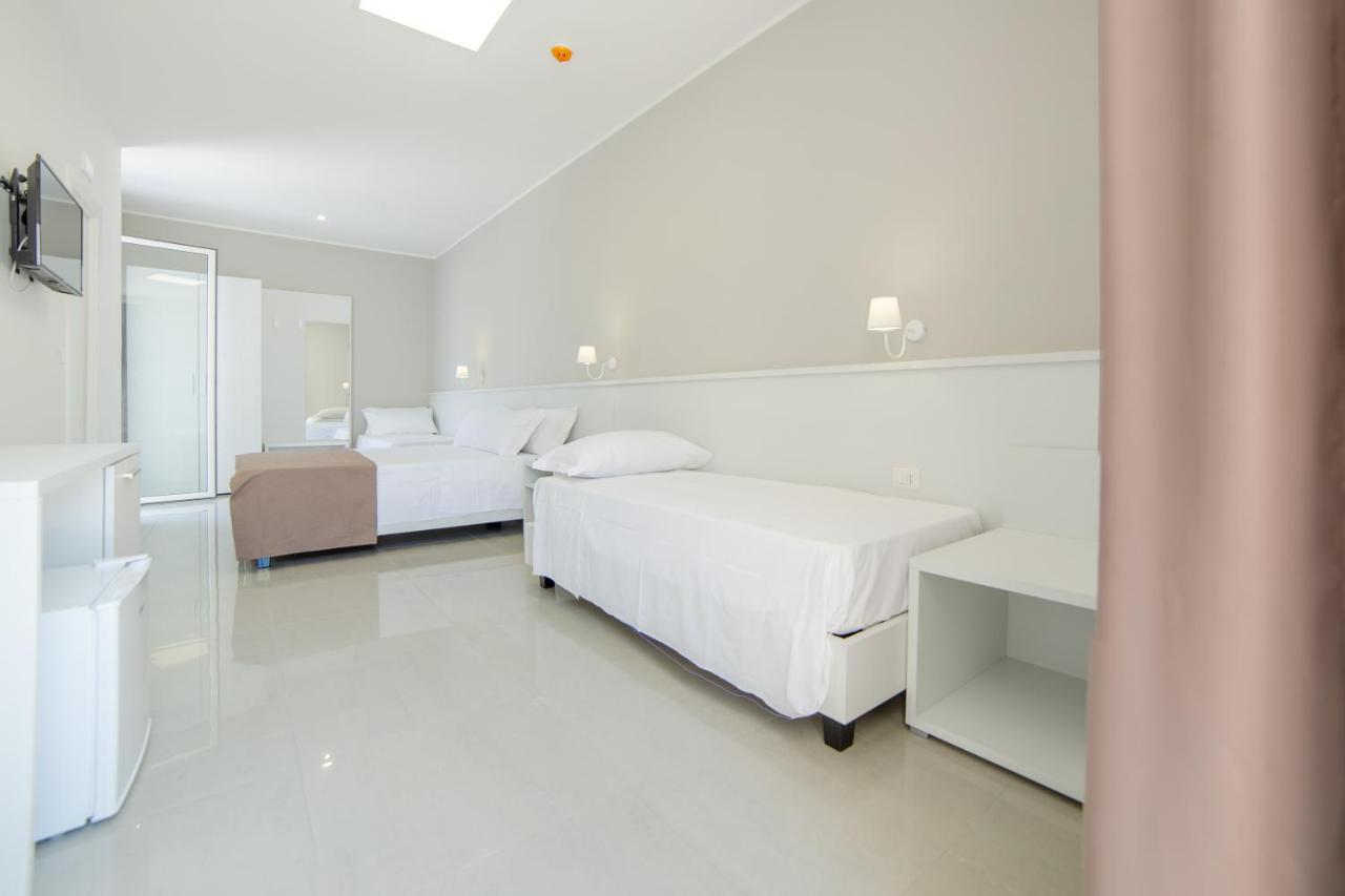 Smart Hotel Ugento Torre San Giovanni Exterior foto